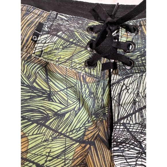 Redley boardshorts made in brazil foliage leaves print size US 36 - Picture 4 of 4
